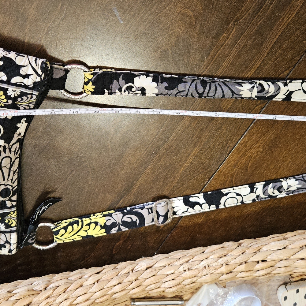 Vera Bradley Yellow and Black Crossbody Bag with Quilted Design - Picture 6 of 7